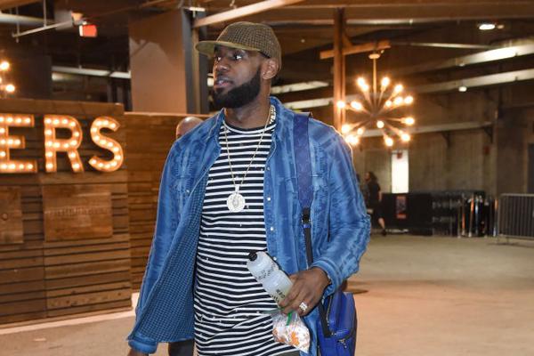 [NBA]又轰下38+10+10！抱歉威少：你从历史第二变成了历史第三