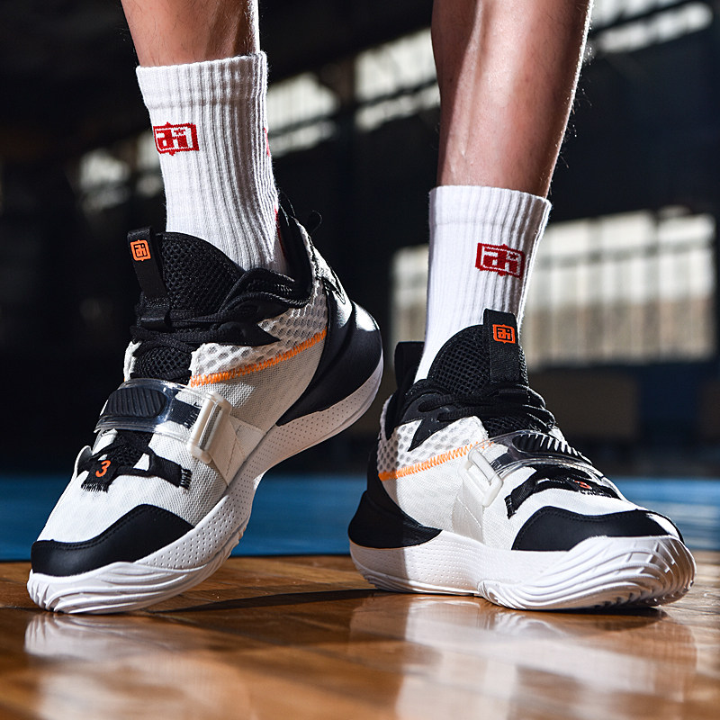 英超-热刺VS曼城：对七名功勋下逐客令，军心已乱，曼城又逢苦主