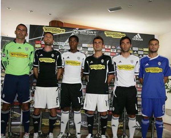 重组国乒 王励勤改革太大胆 马琳取代名帅上位 李隼让位有原因