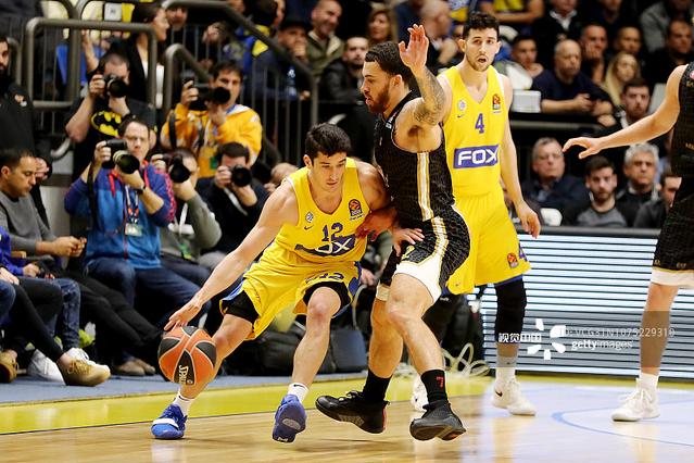 年营收破10亿强势登顶！盖世小鸡代表“中国智造”登上央视跨年专题