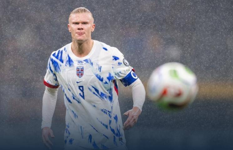 大将送点蓝军主帅立马爆粗口!10战2胜球迷喊阿布