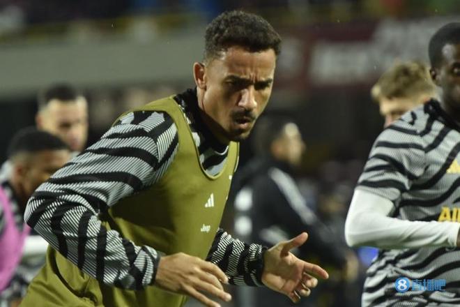 WCBA今日综述：首钢完胜陕西 山西大胜取赛季首胜