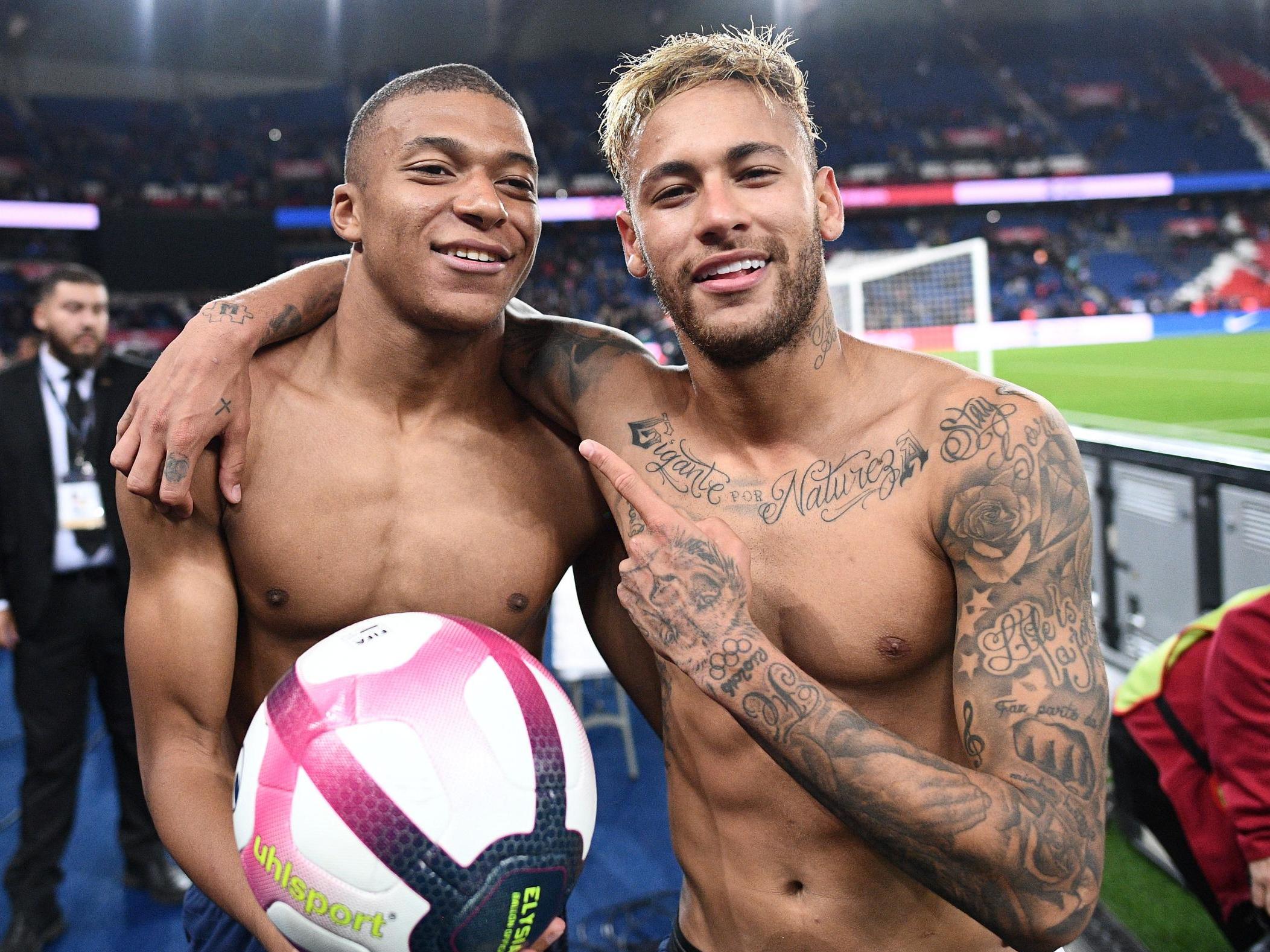 泰晤士：纽卡希望报价3000万镑+浮动求购利物浦后卫夸安萨