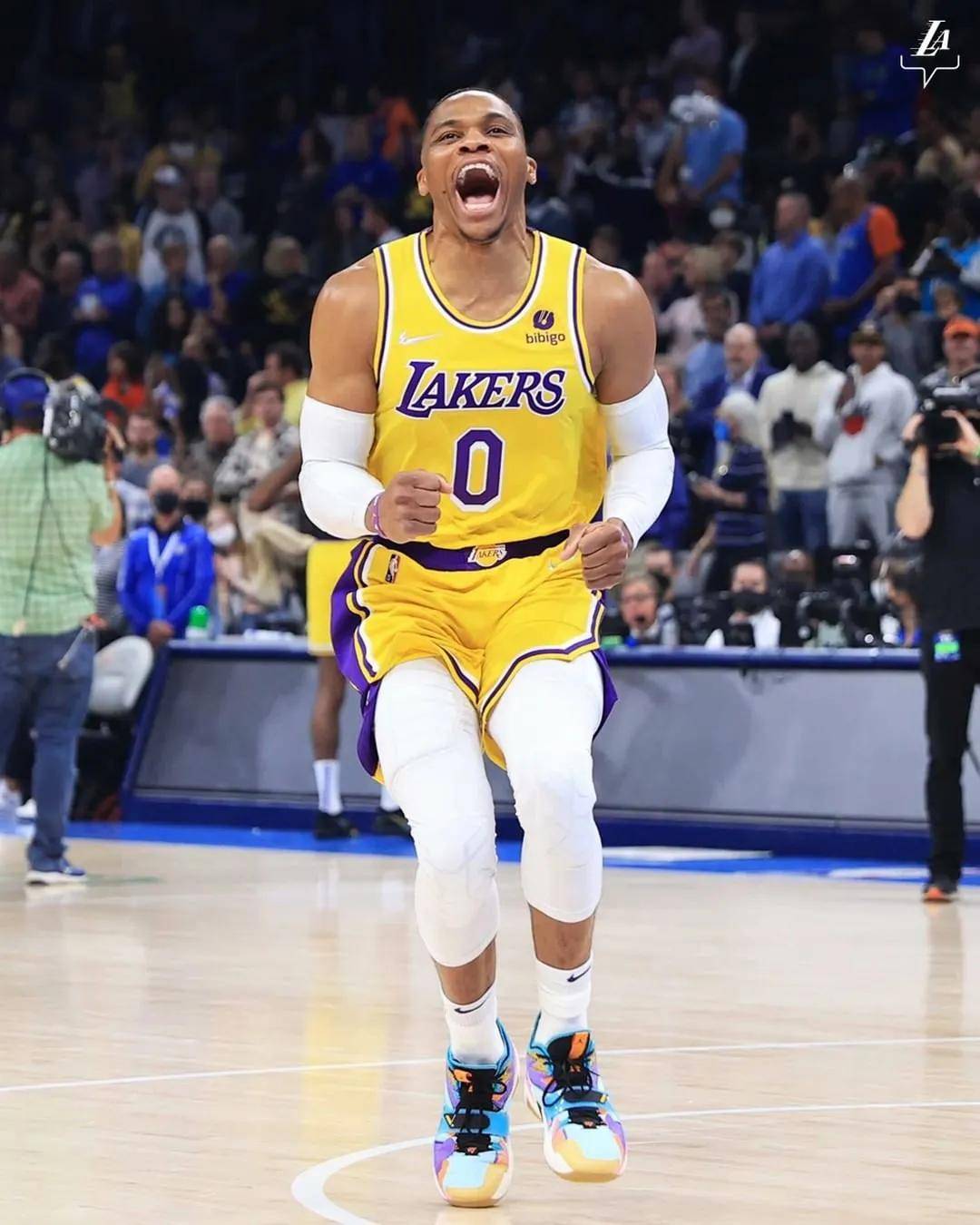 曼城主场7-0狂胜伯恩茅斯